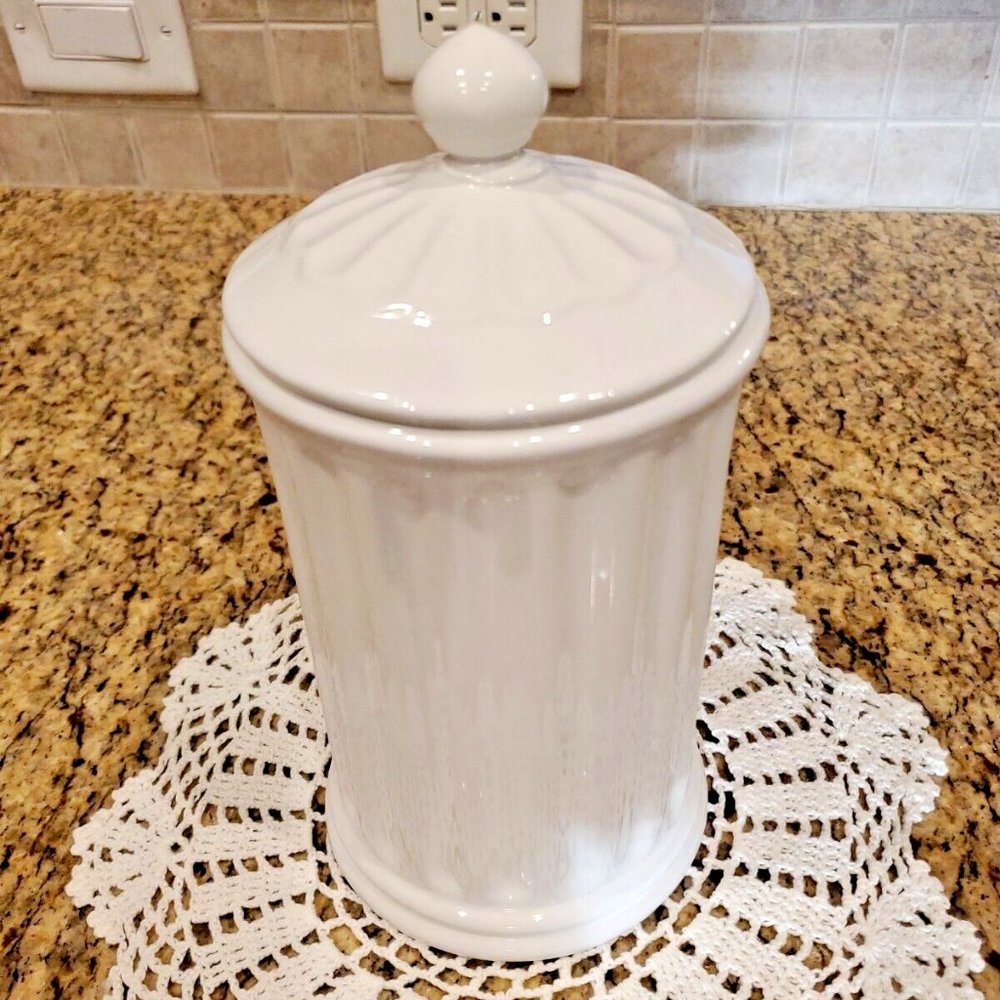 Shabby Chic Farmhouse Pyrex Ceramic Canister with Lid Ivory/White Color